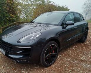 Porsche Porsche Macan Turbo Performance mit Approved Gebrauchtwagen