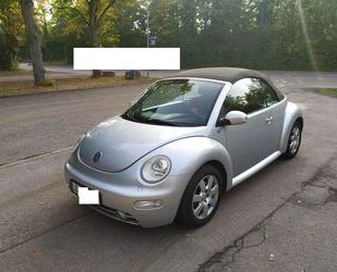 VW Volkswagen New Beetle 1.6 Cabriolet Standard Gebrauchtwagen