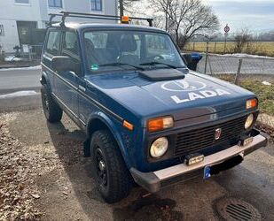 Lada Lada Niva Urban 4x4 AHK OffRoad Verbreitert LED Gebrauchtwagen