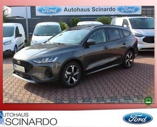 Ford Ford Focus Turnier 1.0EB Active X *Pano*Navi*iACC* Gebrauchtwagen