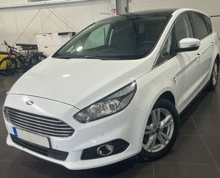 Ford Ford S-Max 2.0 TDCi **AHK*Panorama*Navi*SHZ*PDC** Gebrauchtwagen