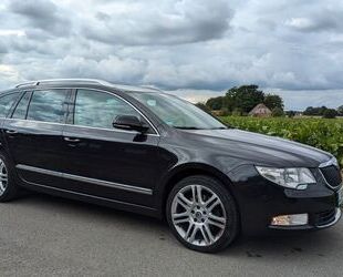 Skoda Skoda Superb 2.0 TDI CR 125kW DSG Elegance Combi E Gebrauchtwagen