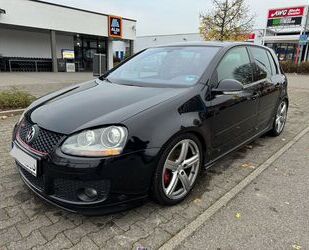 VW Volkswagen Golf 2.0 T-FSI DSG GTI GTI Pirelli GTI Gebrauchtwagen