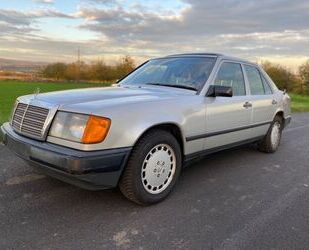 Mercedes-Benz Mercedes-Benz Mercedes 124 ,250 Diesel, Oldtimer Oldtimer