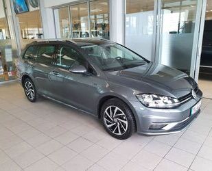 VW Volkswagen Golf 1.6 TDI DSG IQ.DRIVE Variant Gebrauchtwagen