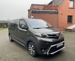 Toyota Toyota Proace (Verso) 2,0-l-D-4D 130kW L1 Team Deu Gebrauchtwagen