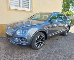 Bentley Bentley Bentayga,1 Hand,Vollausgestattet,Pano,Nach Gebrauchtwagen