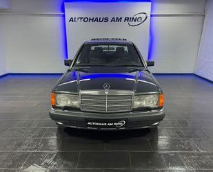 Mercedes-Benz Mercedes-Benz 190 E 2.6 SCHIEBEDACH LEDERLENKRAD H Gebrauchtwagen