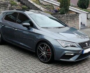 Seat Seat Leon CUPRA 300 DSG ACC DCC Fahrassistenz-Pake Gebrauchtwagen