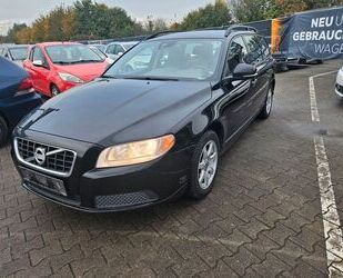 Volvo Volvo V70 Kombi 2.5 170KW AUTOMATIK*LEDER*PDC*SITZ Gebrauchtwagen