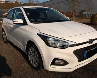 Hyundai Hyundai i20 Active 1,2 75 PS Gebrauchtwagen