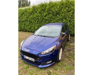 Ford Ford Focus 2,0 ST Turnier Gebrauchtwagen