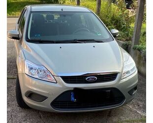 Ford Ford Focus 1,6 Ambiente Ambiente Gebrauchtwagen