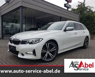 BMW BMW 320d Touring xDRIVE LUXURY AHK PANO RFK FREUDE Gebrauchtwagen