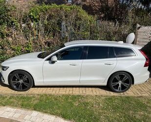 Volvo Volvo V60 D3 GT Inscription, AHK, Pilot Ass., Gara Gebrauchtwagen