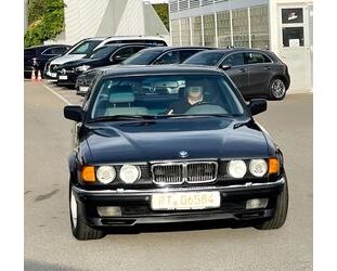 BMW BMW 750 Gebrauchtwagen