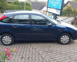 Ford Ford Focus 1.6,2 Hand,Tüv Neu Gebrauchtwagen