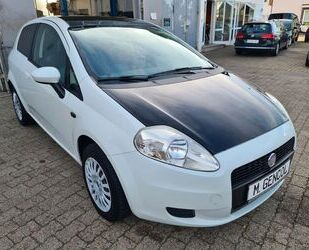 Fiat Fiat Grande Punto 1.4 8V Dynamic Rückfahrkamera Na Gebrauchtwagen