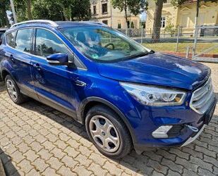 Ford Ford Kuga 1.5 EcoBoost Connect+Klimaaut.+AHK+Winte Gebrauchtwagen