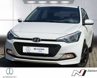 Hyundai Hyundai i20 1.2 Classic 8fach bereift Gebrauchtwagen