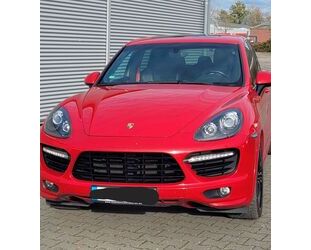 Porsche Porsche Cayenne GTS Baujahr 2013 / Unfallfrei Gebrauchtwagen