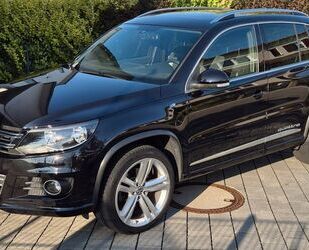 VW Volkswagen Tiguan 2.0 TDI DSG 4Motion R-LINE PANO Gebrauchtwagen