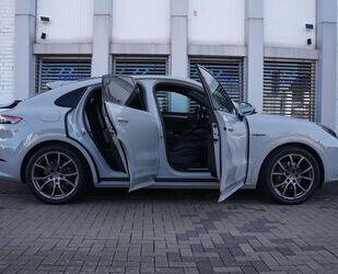 Porsche Porsche CAYENNE E-Hybrid Coupé SPORTDESIGN-ACC-EL. Gebrauchtwagen