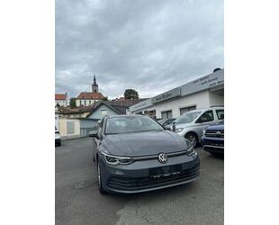 VW Volkswagen Golf VIII Variant 1.0TSI 81kw AHK LED N Gebrauchtwagen