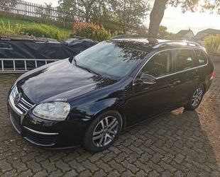 VW Volkswagen Golf 2.0 TDI DPF Comfortline Variant Co Gebrauchtwagen