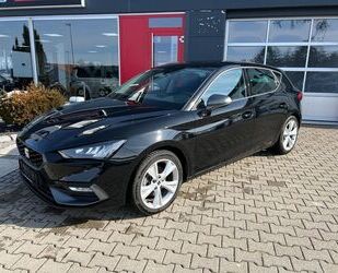 Seat Seat Leon 1.5 TSI FR V-Cockpit R.Kamera LED NAVI A Gebrauchtwagen