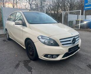 Mercedes-Benz Mercedes-Benz B 180 CDI / d SHZ KLIMA NAVI RKAM BT Gebrauchtwagen