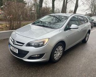 Opel Opel Astra J Sports Tourer Edition*Navi*SHZ Gebrauchtwagen