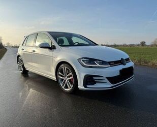 VW Volkswagen Golf 2.0 TSI GTI Performance Gebrauchtwagen