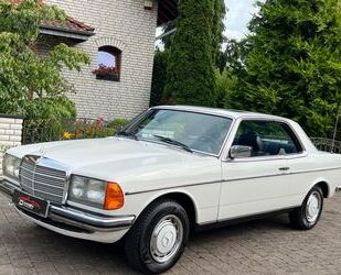 Mercedes-Benz Mercedes-Benz 230 CE Coupé*W123*Automatik*S.Dach*T Gebrauchtwagen