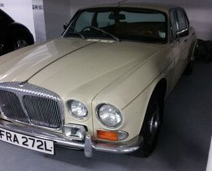 Jaguar Jaguar XJ6 Daimler 4.2 Sovereign Gebrauchtwagen