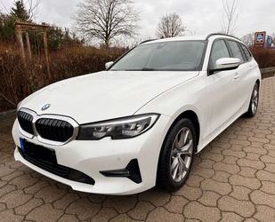 BMW BMW 320d xDrive Tour.Aut. Allrad Navi LED unfallfr Gebrauchtwagen