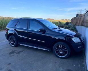 Mercedes-Benz Mercedes-Benz ML 350 CDI 4MATIC Motor Neu vor 120 Gebrauchtwagen