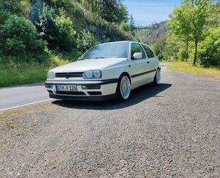 VW Volkswagen Golf 3 GL 1,8 90 PS no VR6 Vento Oldtim Gebrauchtwagen