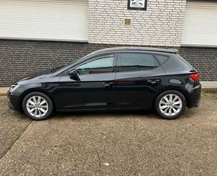 Seat Seat Leon FR 1,6TDI*Sport*2.Hand*RFK*PDC*Navi* Gebrauchtwagen