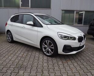 BMW BMW 220 i Active Tourer Aut. Sport Line*Pano*AHK*a Gebrauchtwagen