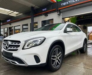 Mercedes-Benz Mercedes-Benz GLA 180 DCT SEHR GEPFLEGT!! Gebrauchtwagen