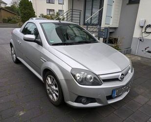 Opel Opel Tigra 1.4 TWINPORT Sport Sport Gebrauchtwagen