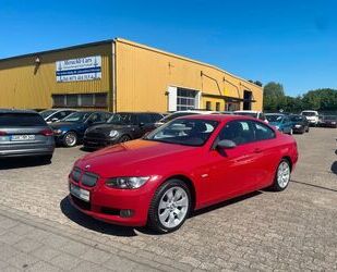 BMW BMW 320 i Coupe *2.HAND*90TKM*XENON*SCHALTER* Gebrauchtwagen