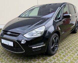 Ford Ford S-MAX 2.0 TDCi Titanium Leder Navi Xenon 7-Si Gebrauchtwagen