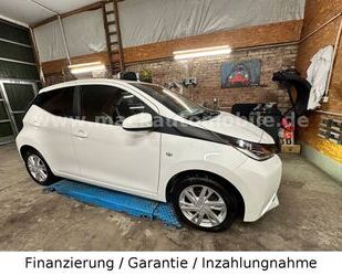 Toyota Toyota Aygo AYGO x-play touch Gebrauchtwagen