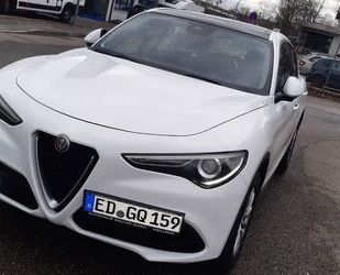 Alfa Romeo Alfa Romeo Stelvio 2.2 Diesel 16V AT8 Business Gebrauchtwagen