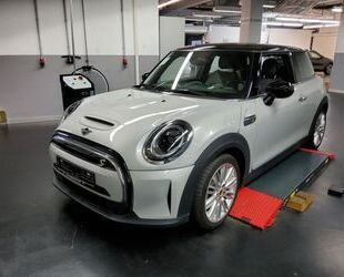 Mini MINI Cooper SE Classic Trim, T/Leder, Facelift, SH Gebrauchtwagen