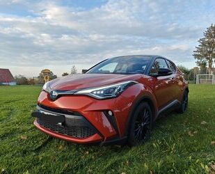 Toyota Toyota C-HR 2.0-l-VVTi Hybrid Orange Edition Orang Gebrauchtwagen