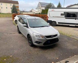 Ford Ford Focus 1,6 Style Turnier Style Gebrauchtwagen