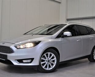 Ford Ford Focus Turnier Titanium / NAVI / AHK / BT / TO Gebrauchtwagen